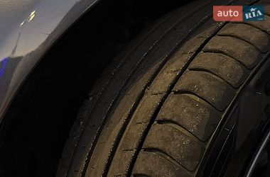 Седан Tesla Model 3 2018 в Борисполе