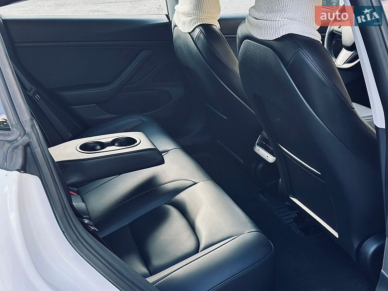 Седан Tesla Model 3 2020 в Кропивницком фото 22 Седан Tesla Model 3 2020 в Кропивницком