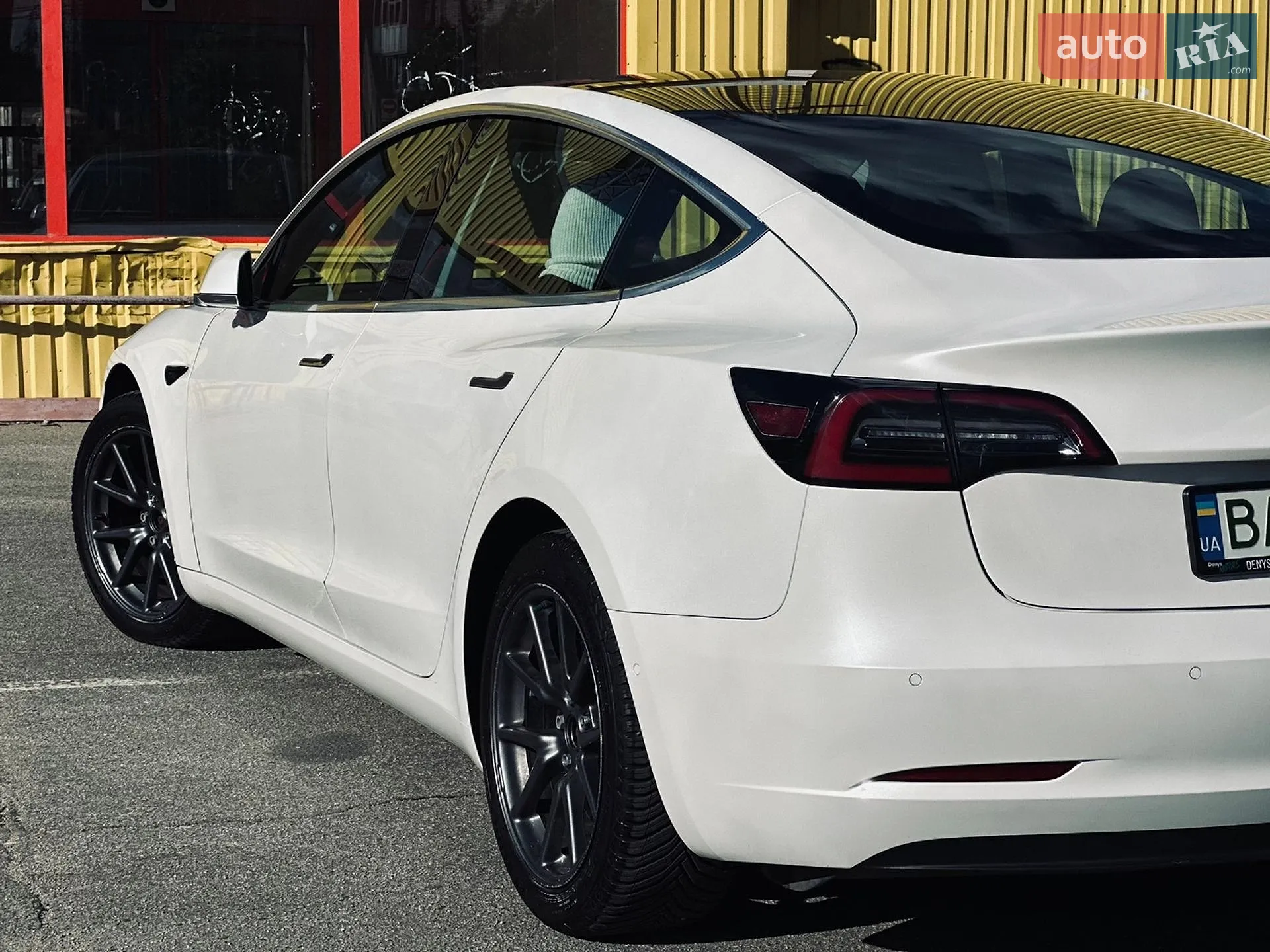 2020 Tesla Model 3 - мініатюра 27