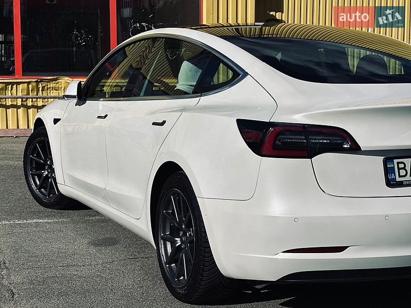 Седан Tesla Model 3 2020 в Кропивницком фото 27 Седан Tesla Model 3 2020 в Кропивницком