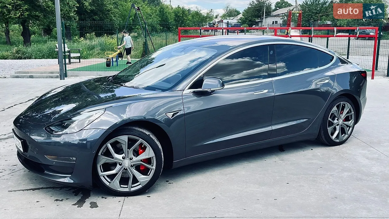 2019 Tesla Model 3 - мініатюра 10