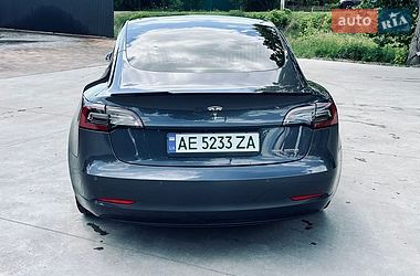 Седан Tesla Model 3 2018 в Новомосковську