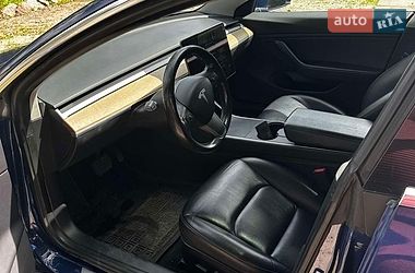 Седан Tesla Model 3 2019 в Києві