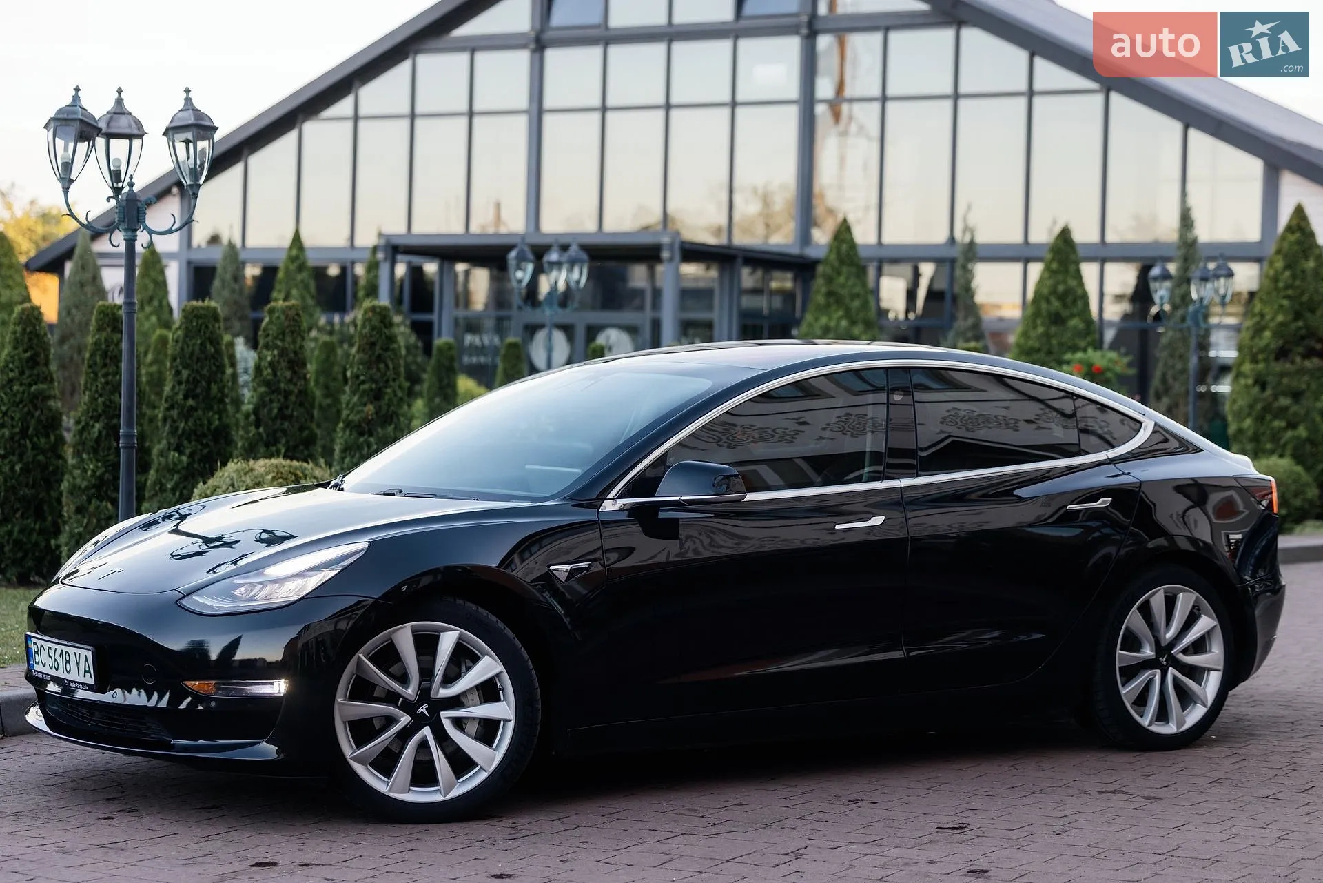 2018 Tesla Model 3 - мініатюра 5