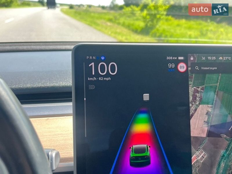 Седан Tesla Model 3 2018 в Новомосковську