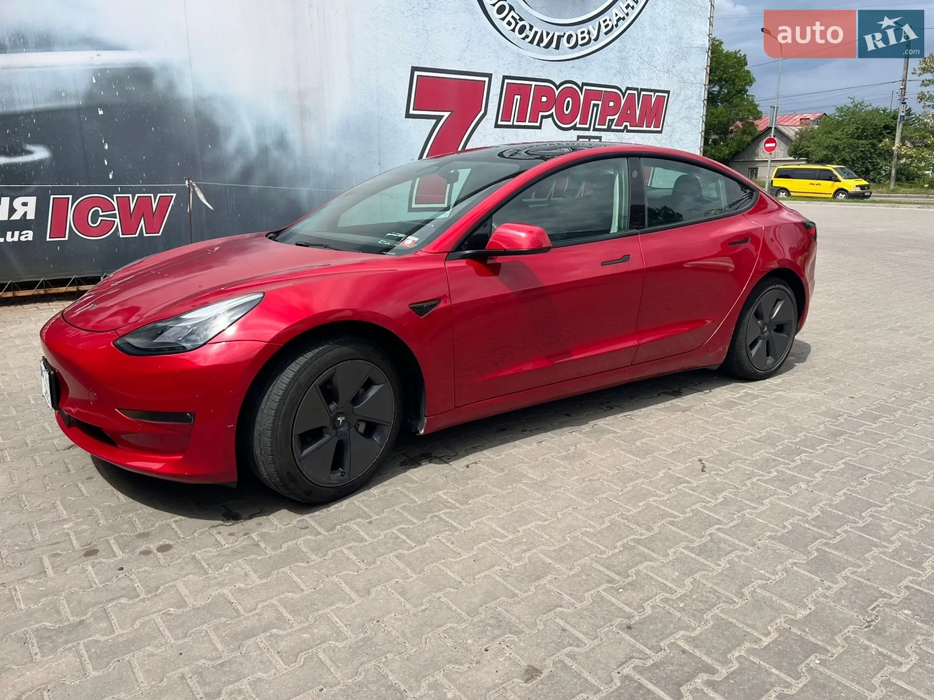 2022 Tesla Model 3 - мініатюра 2