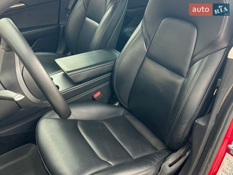 Седан Tesla Model 3 2022 в Хмельницькому