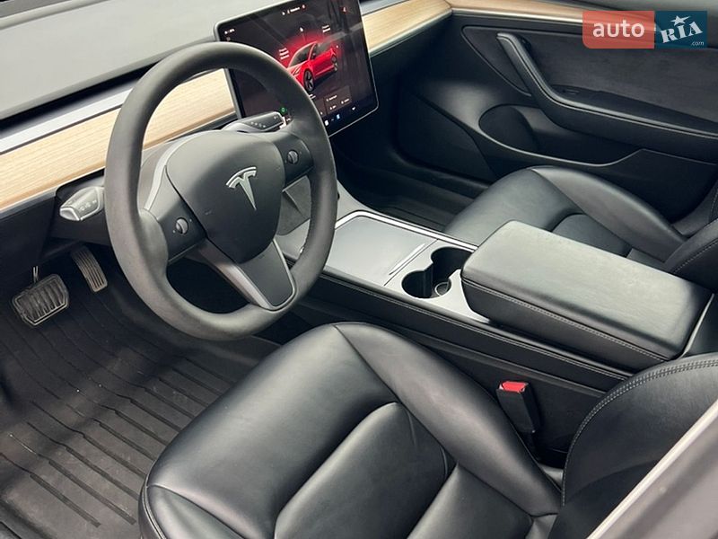 Седан Tesla Model 3 2022 в Хмельницькому