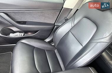 Седан Tesla Model 3 2018 в Кременчуге