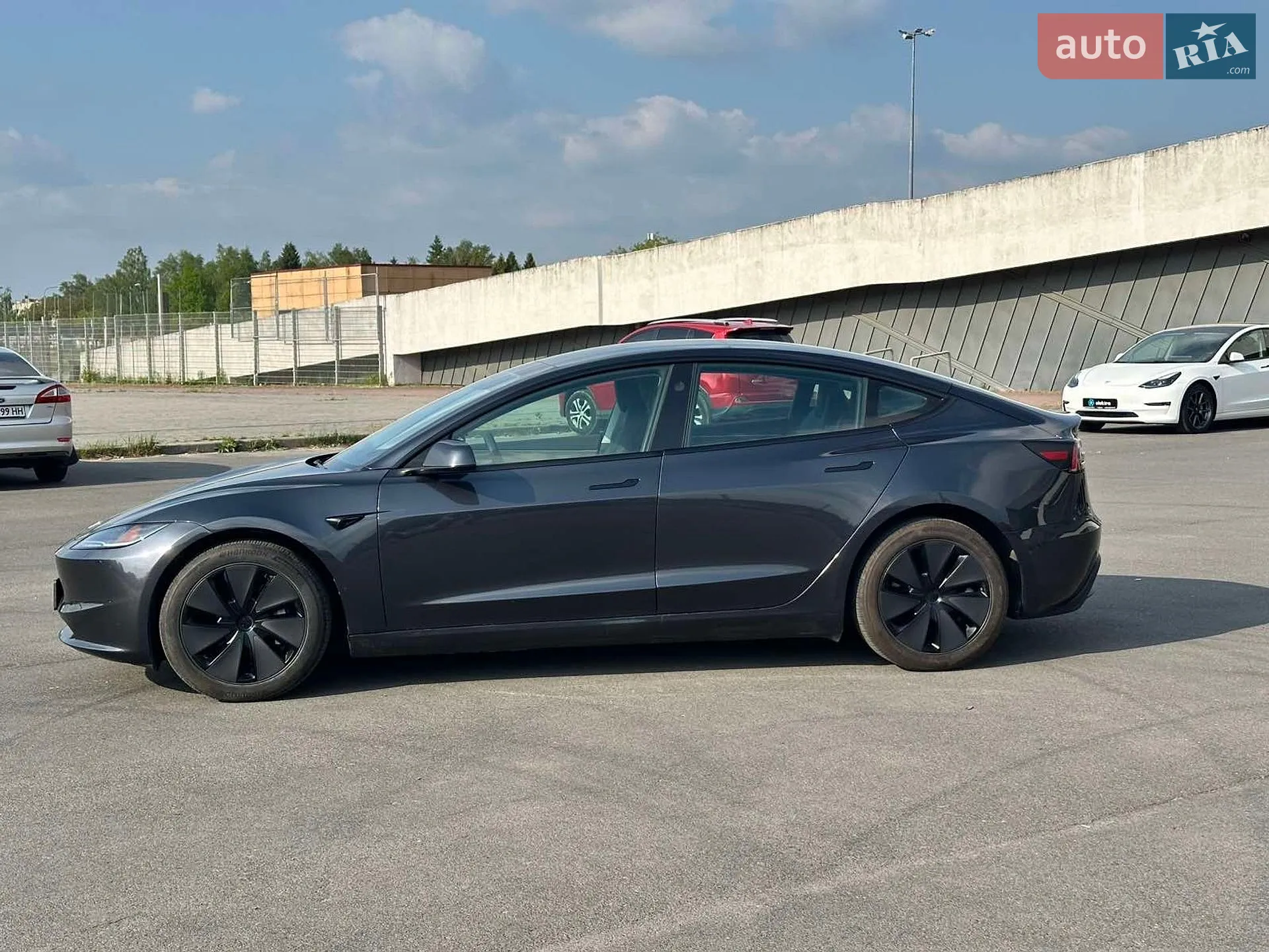 2024 Tesla Model 3 - мініатюра 4