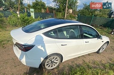 Седан Tesla Model 3 2022 в Кривому Розі