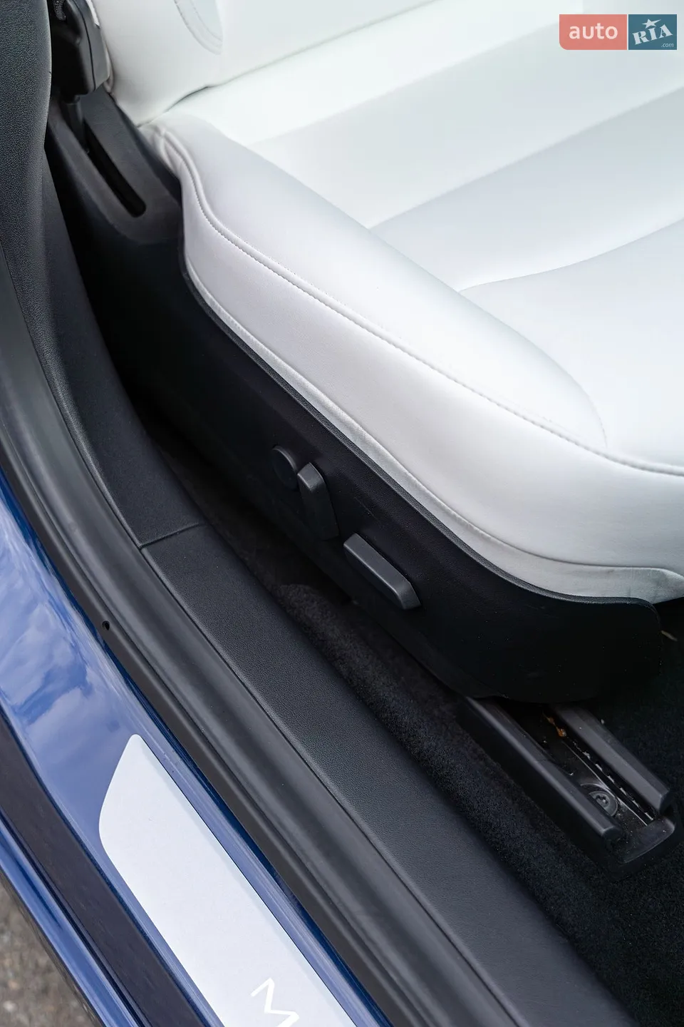 2019 Tesla Model 3 - мініатюра 10