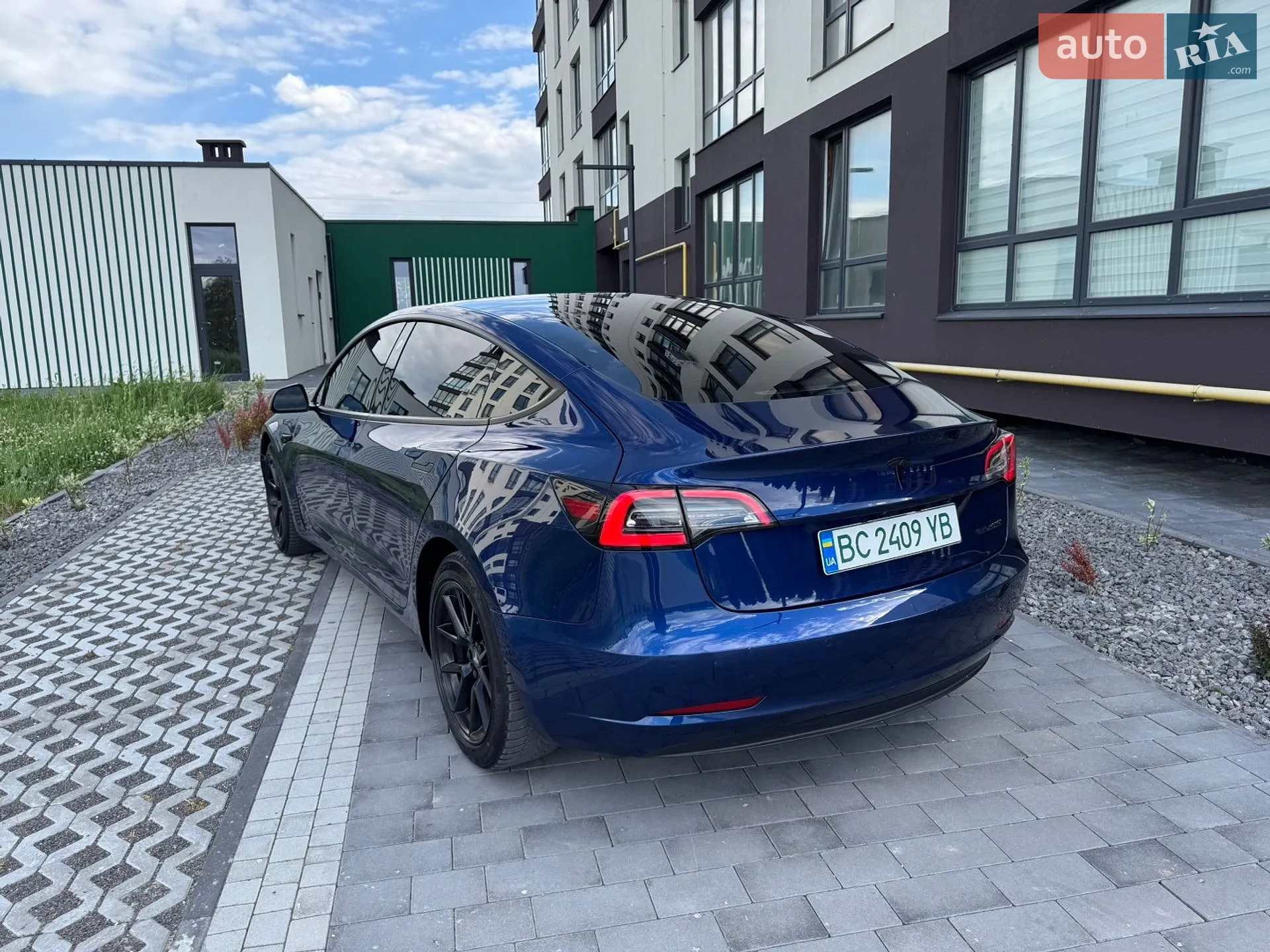 2022 Tesla Model 3 - мініатюра 10