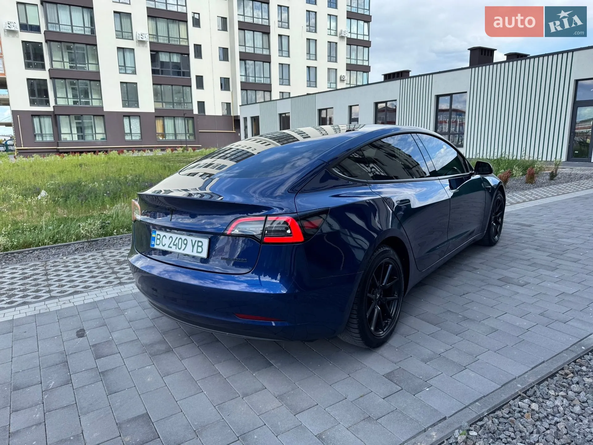 2022 Tesla Model 3 - мініатюра 17