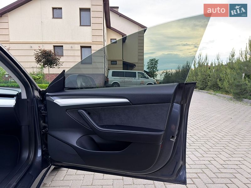 Седан Tesla Model 3 2022 в Золочеві фото 9 Седан Tesla Model 3 2022 в Золочеві