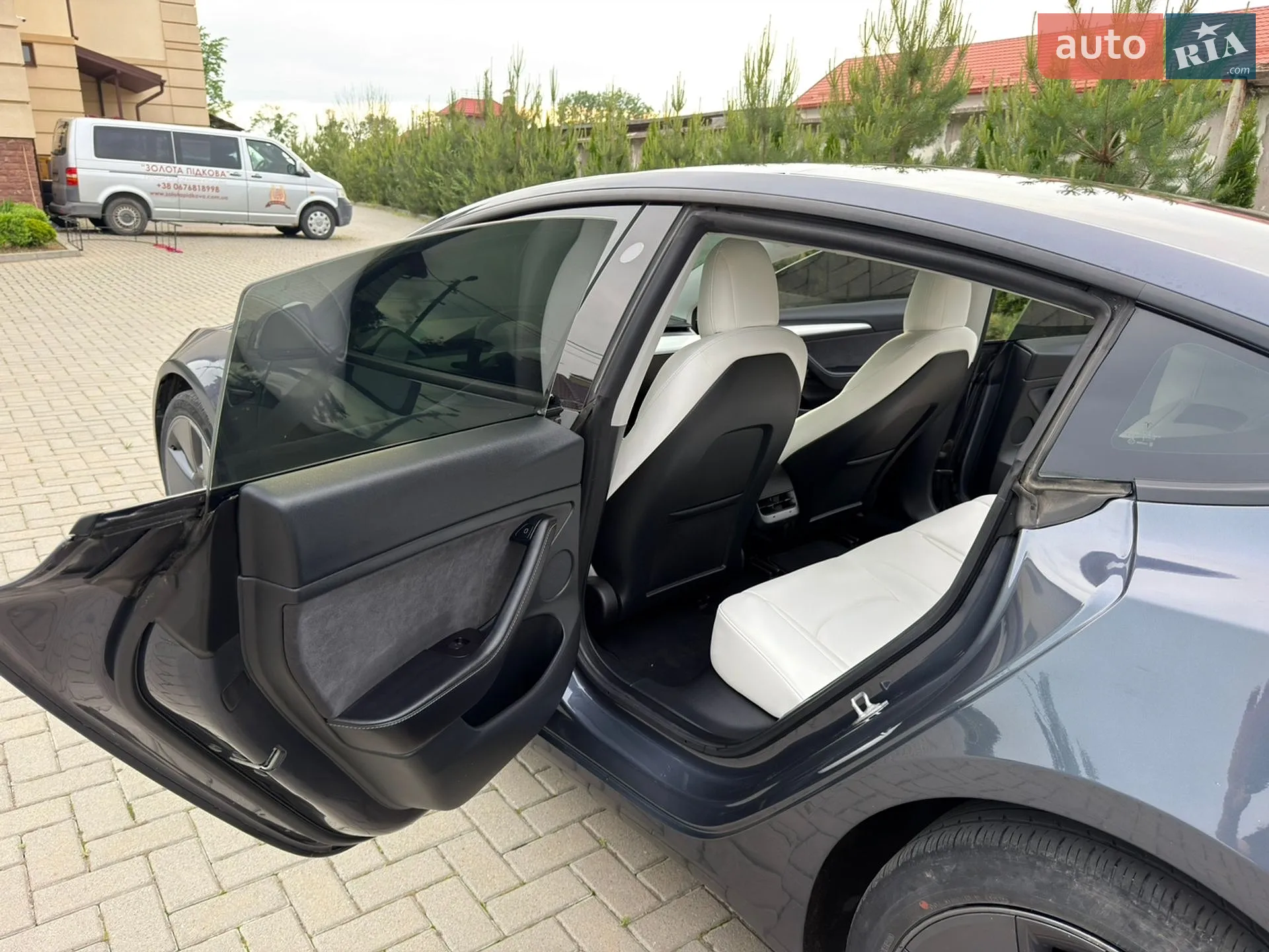 2022 Tesla Model 3 - мініатюра 11