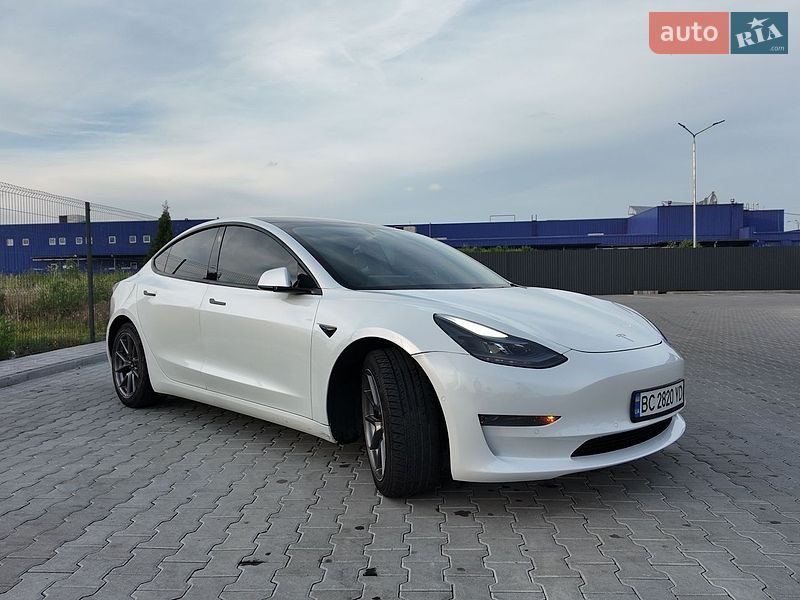 Седан Tesla Model 3 2020 в Львове фото 4 Седан Tesla Model 3 2020 в Львове