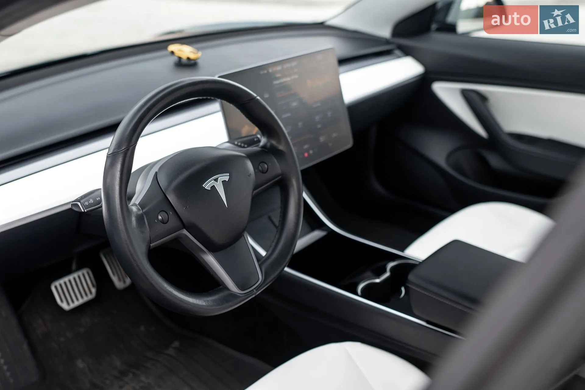 2018 Tesla Model 3 - мініатюра 18