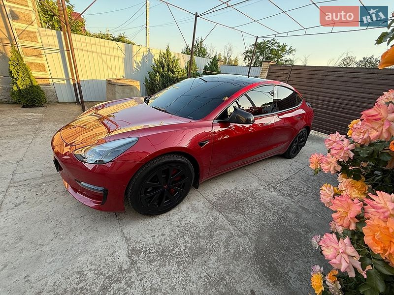 Седан Tesla Model 3 2022 в Одесі