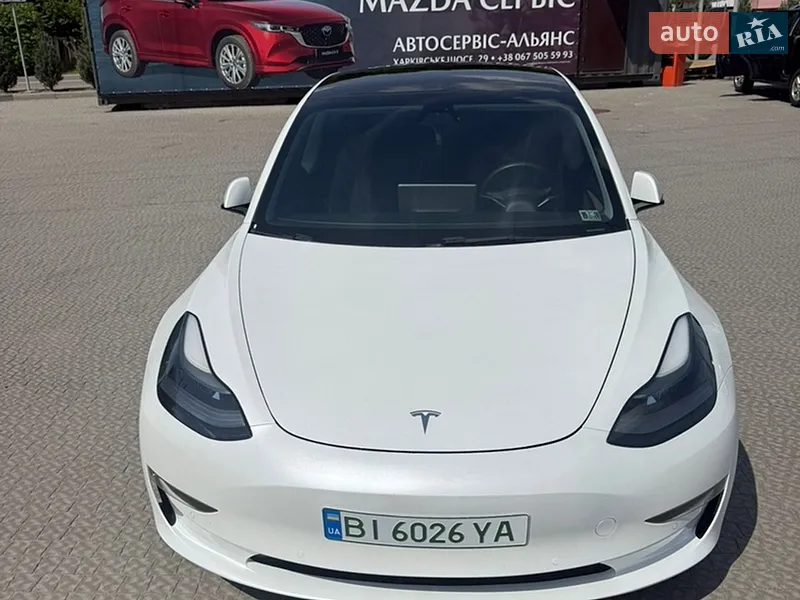 Tesla Model 3 2021