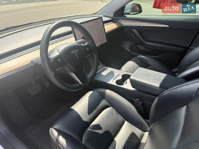 Седан Tesla Model 3 2021 в Полтаві фото 13 Седан Tesla Model 3 2021 в Полтаві