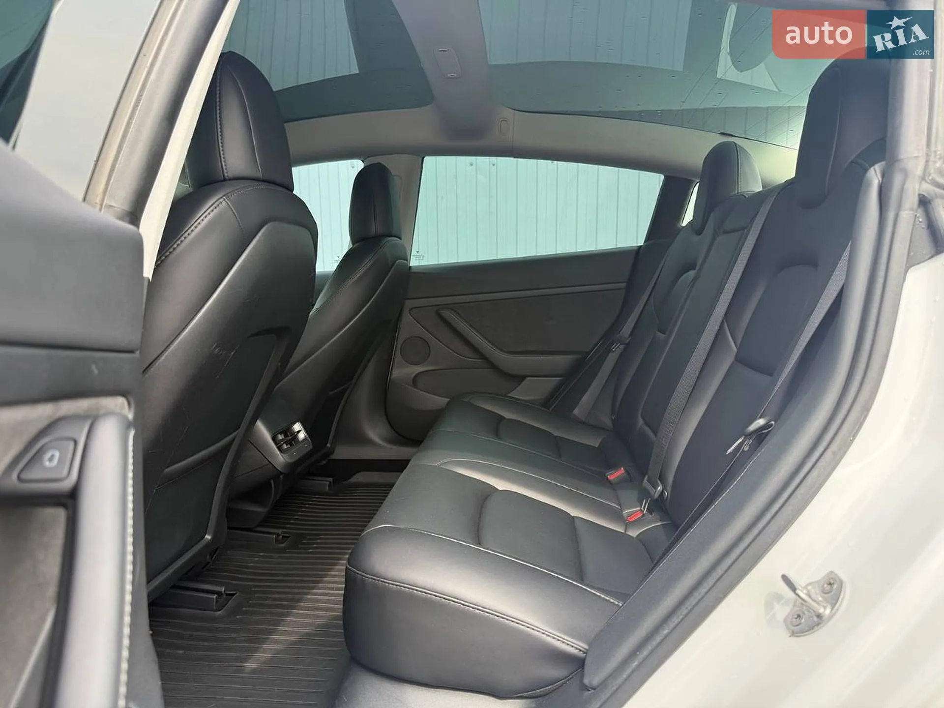 2022 Tesla Model 3 - мініатюра 10