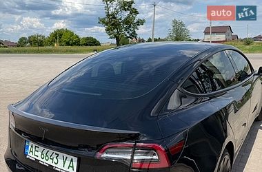 Седан Tesla Model 3 2021 в Днепре фото 4 Седан Tesla Model 3 2021 в Днепре
