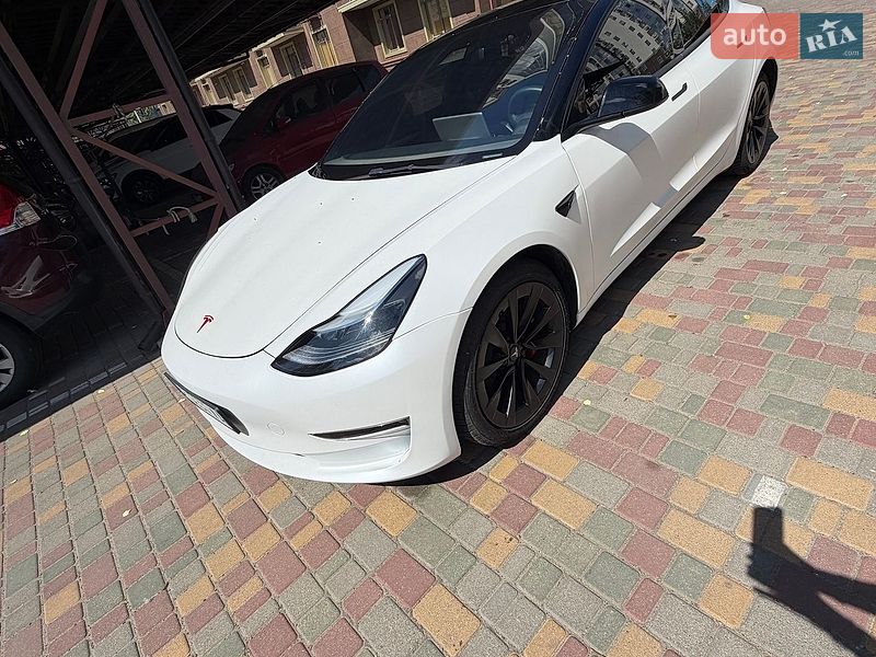 Седан Tesla Model 3 2023 в Одессе фото 22 Седан Tesla Model 3 2023 в Одессе