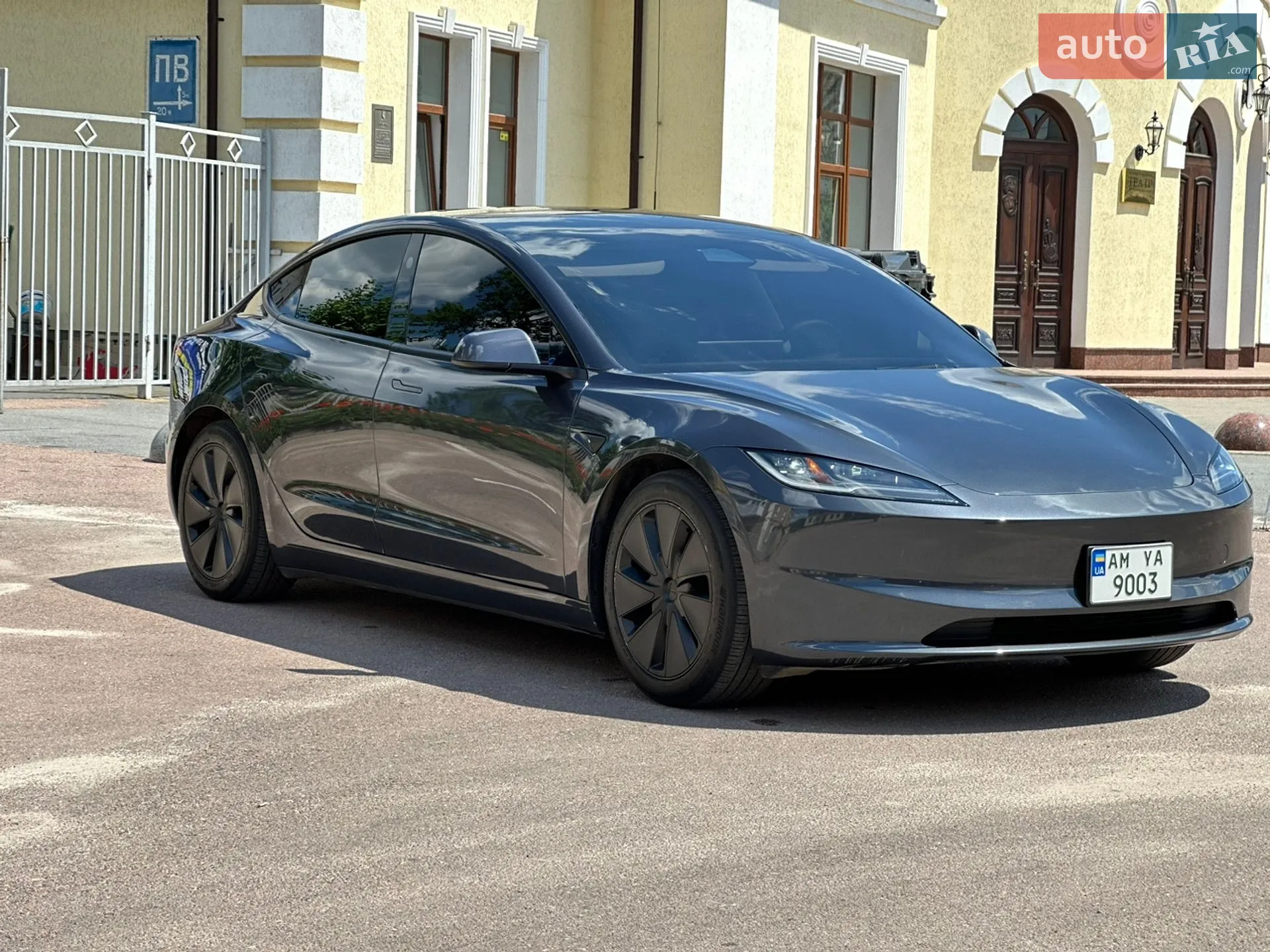2024 Tesla Model 3 - мініатюра 3