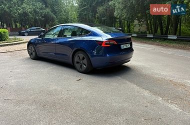 Седан Tesla Model 3 2020 в Киеве