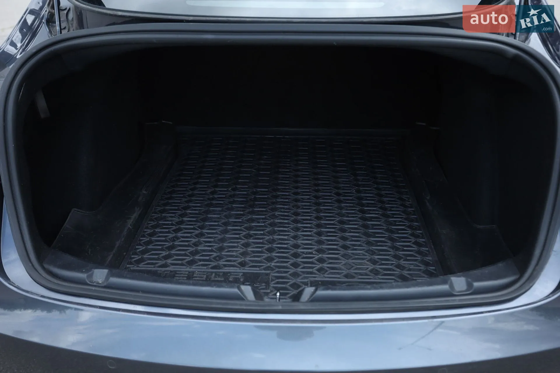 2020 Tesla Model 3 - мініатюра 8