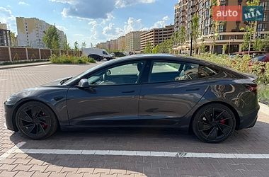 Седан Tesla Model 3 2024 в Києві