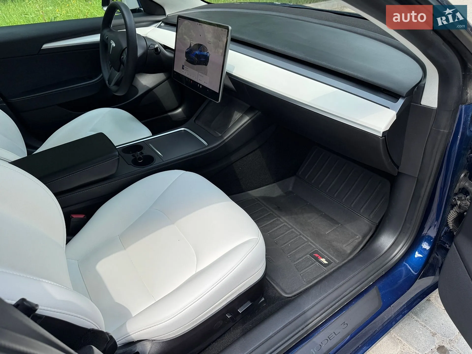 2022 Tesla Model 3 - мініатюра 12