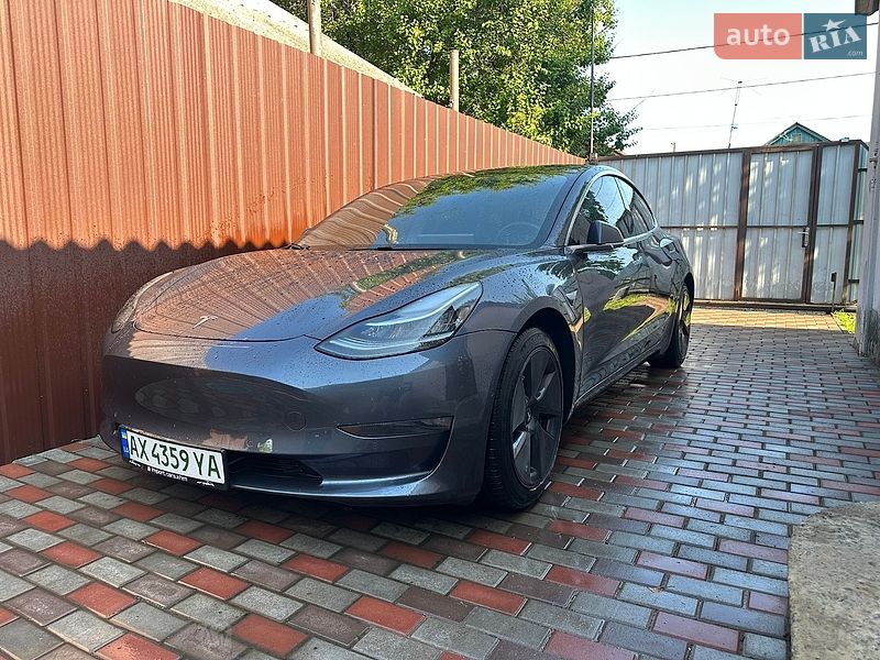 Седан Tesla Model 3 2020 в Харькове фото Седан Tesla Model 3 2020 в Харькове