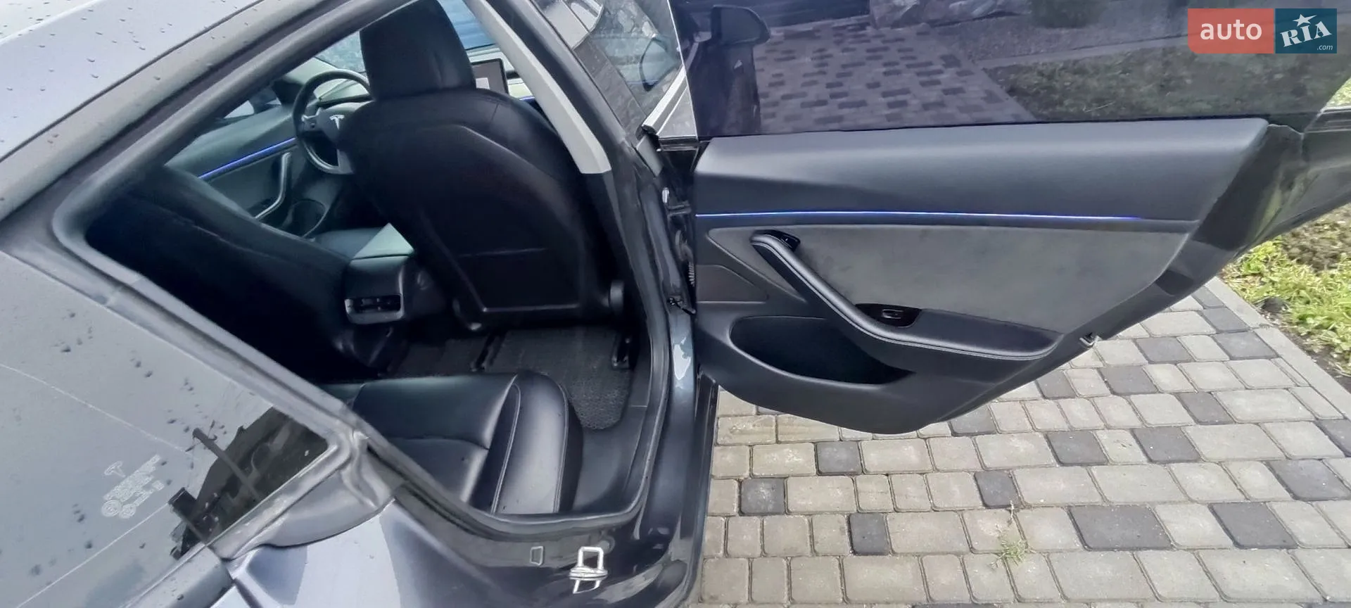 2018 Tesla Model 3 - мініатюра 15
