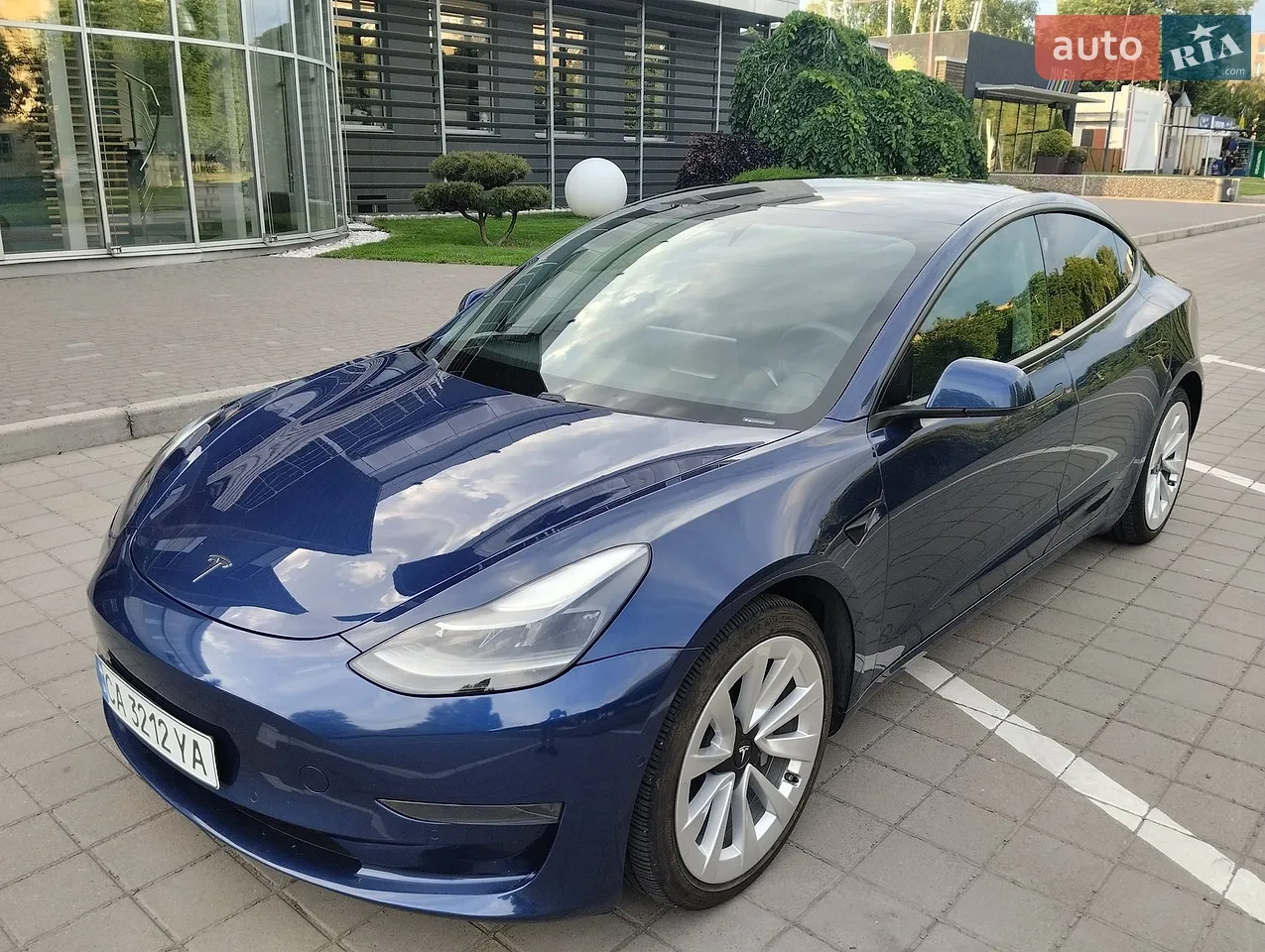 2022 Tesla Model 3 - мініатюра 19