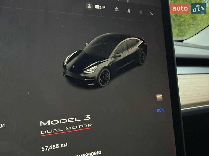 Седан Tesla Model 3 2021 в Івано-Франківську