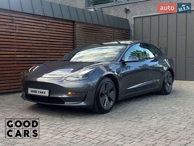 Седан Tesla Model 3 2020 в Одесі фото 3 Седан Tesla Model 3 2020 в Одесі