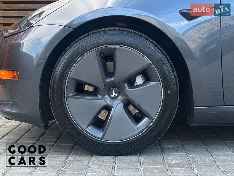 Седан Tesla Model 3 2020 в Одесі фото 13 Седан Tesla Model 3 2020 в Одесі