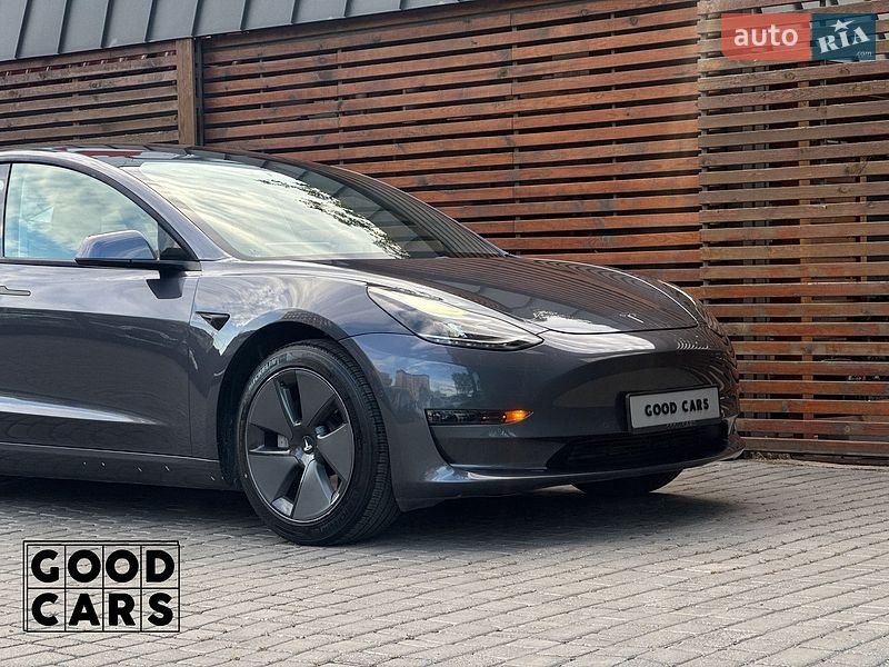 Седан Tesla Model 3 2020 в Одесі фото 16 Седан Tesla Model 3 2020 в Одесі