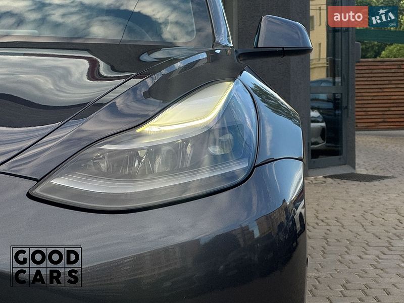 Седан Tesla Model 3 2020 в Одесі фото 10 Седан Tesla Model 3 2020 в Одесі