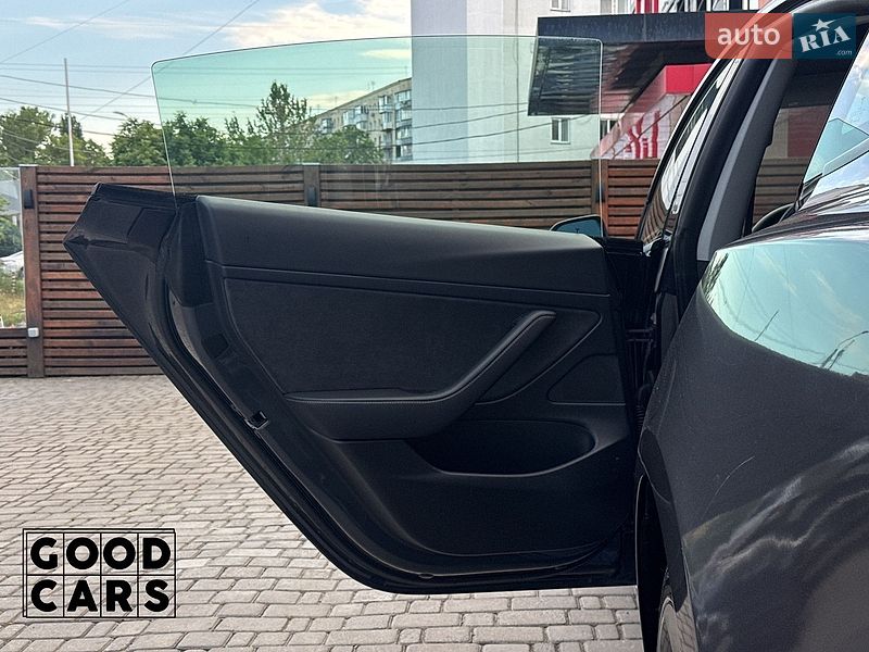Седан Tesla Model 3 2020 в Одесі фото 30 Седан Tesla Model 3 2020 в Одесі