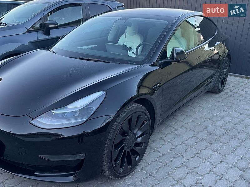 Седан Tesla Model 3 2022 в Львові фото 7 Седан Tesla Model 3 2022 в Львові