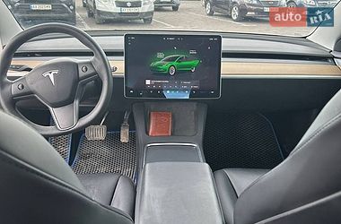 Седан Tesla Model 3 2022 в Чугуеве