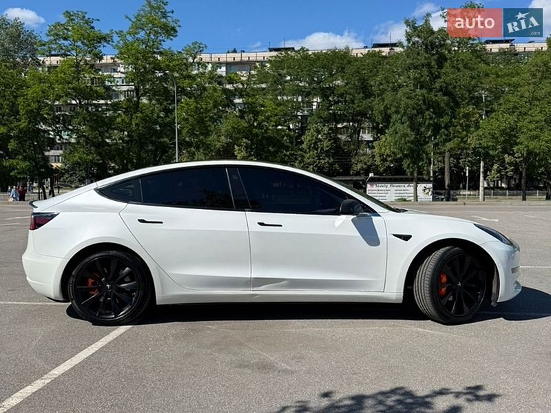 Седан Tesla Model 3 2019 в Киеве фото 3 Седан Tesla Model 3 2019 в Киеве