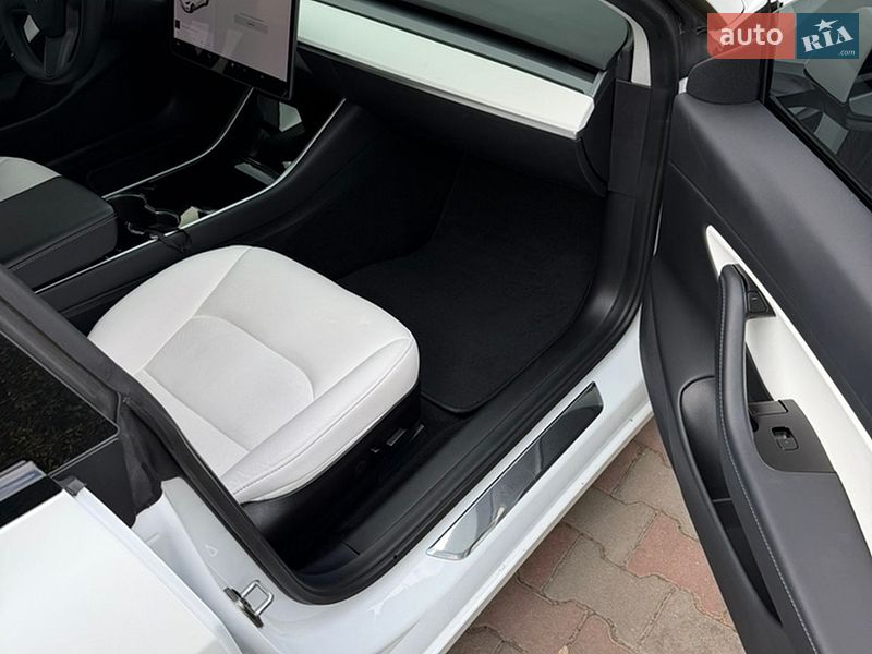 Седан Tesla Model 3 2020 в Хмельницком фото 26 Седан Tesla Model 3 2020 в Хмельницком
