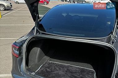 Седан Tesla Model 3 2022 в Рівному фото 11 Седан Tesla Model 3 2022 в Рівному