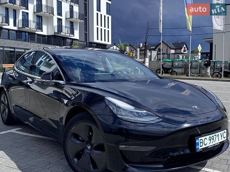 Tesla Model 3 2018 Tesla Model 3 2018