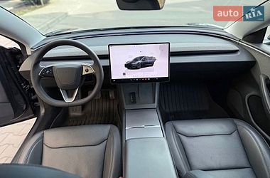 Седан Tesla Model 3 2024 в Киеве