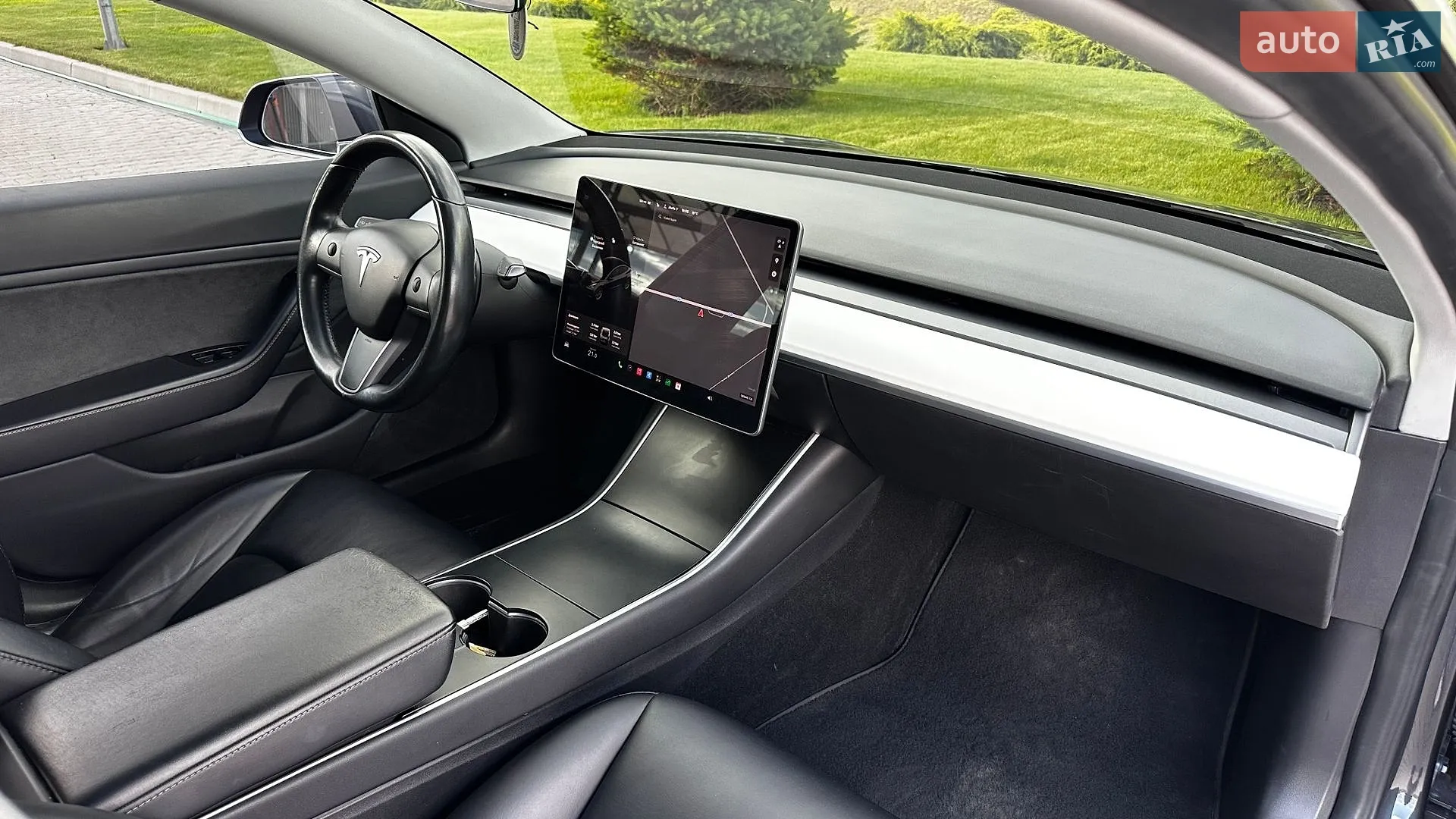 2018 Tesla Model 3 - мініатюра 10